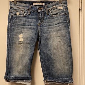 Joe's Jeans distressed denim bermuda length shorts size 26